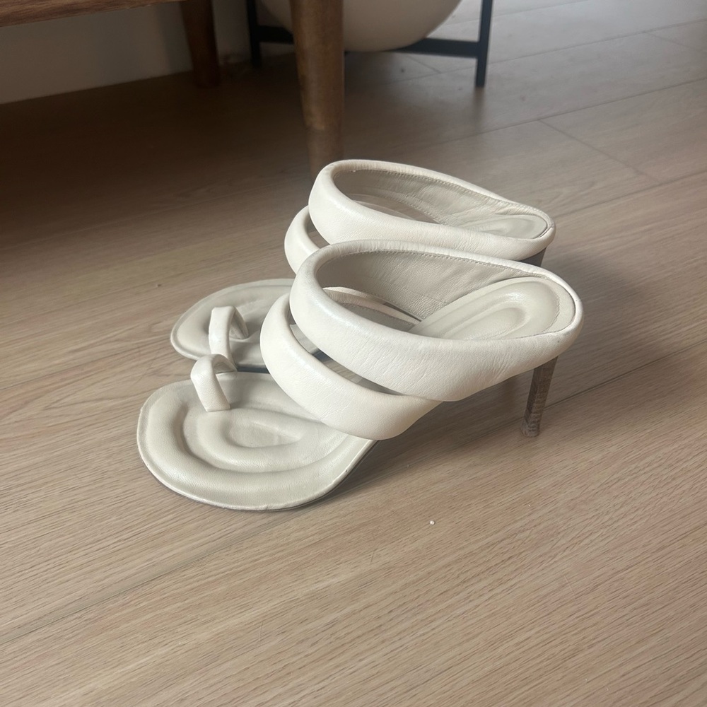 Jacquemus Les Sandales Padded Heels – Beige Cream Leather – Size 40 - Picture 3 of 7